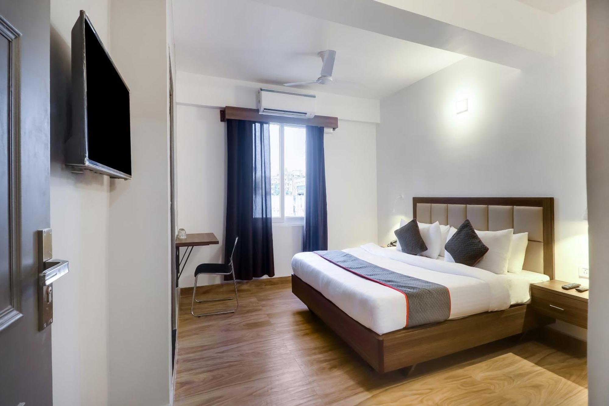 Townhouse Townhouse Clark Inn Patna  Exterior photo